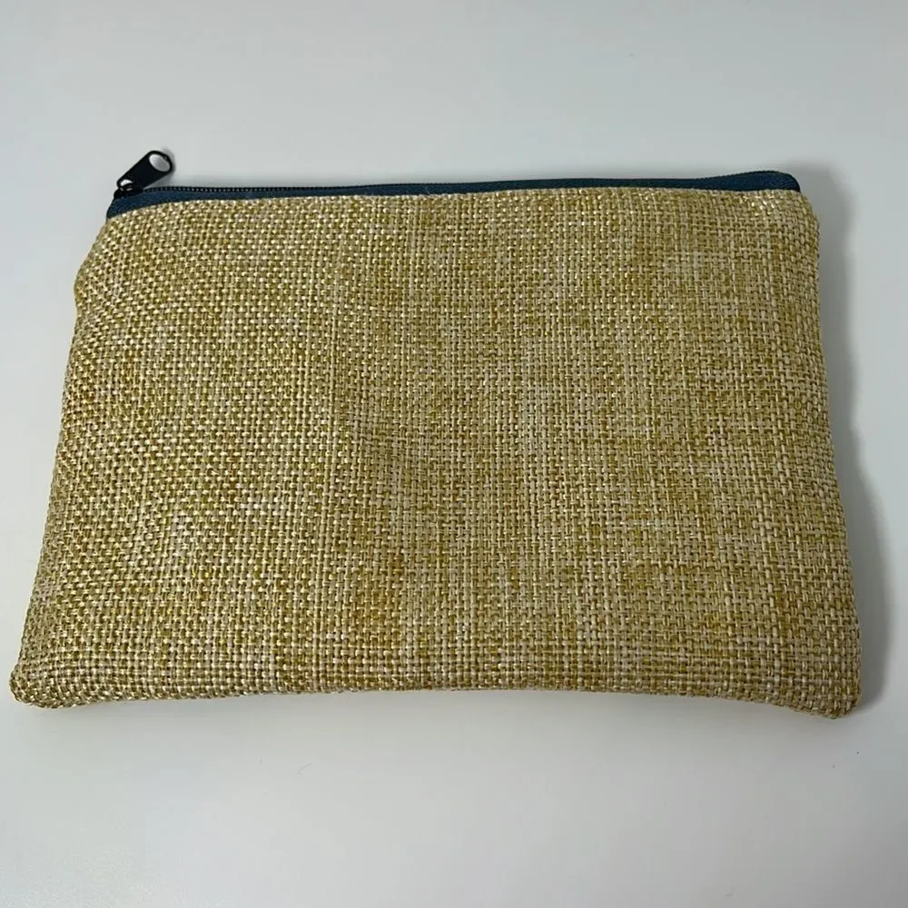 NWT PAPA & BARKLEY COSMETIC BAG